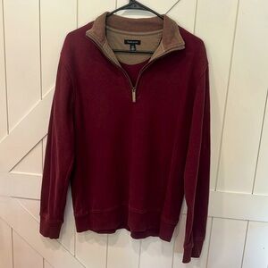 Van Heusen long sleeve sweater. Burgundy size small
